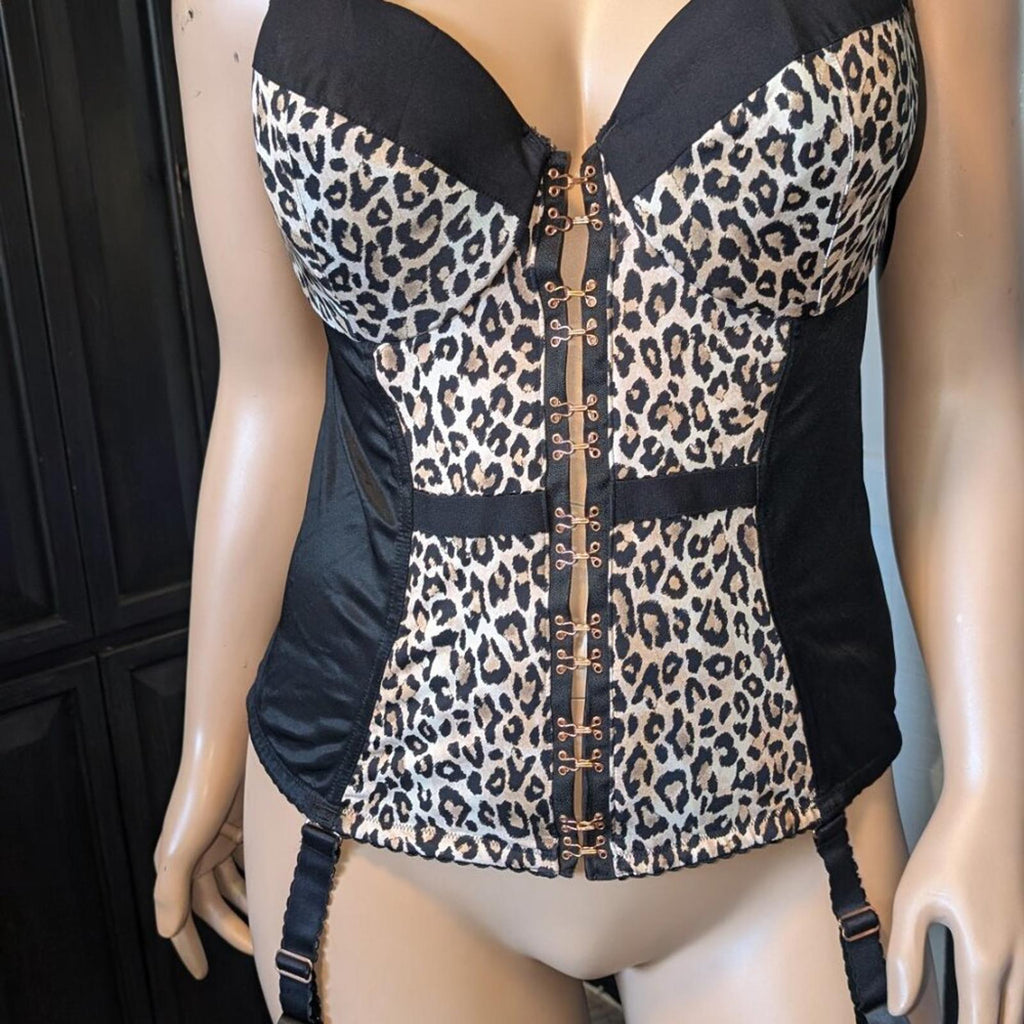 Lane Bryant Leopard Print Corset with Garter Straps - Size 22/24