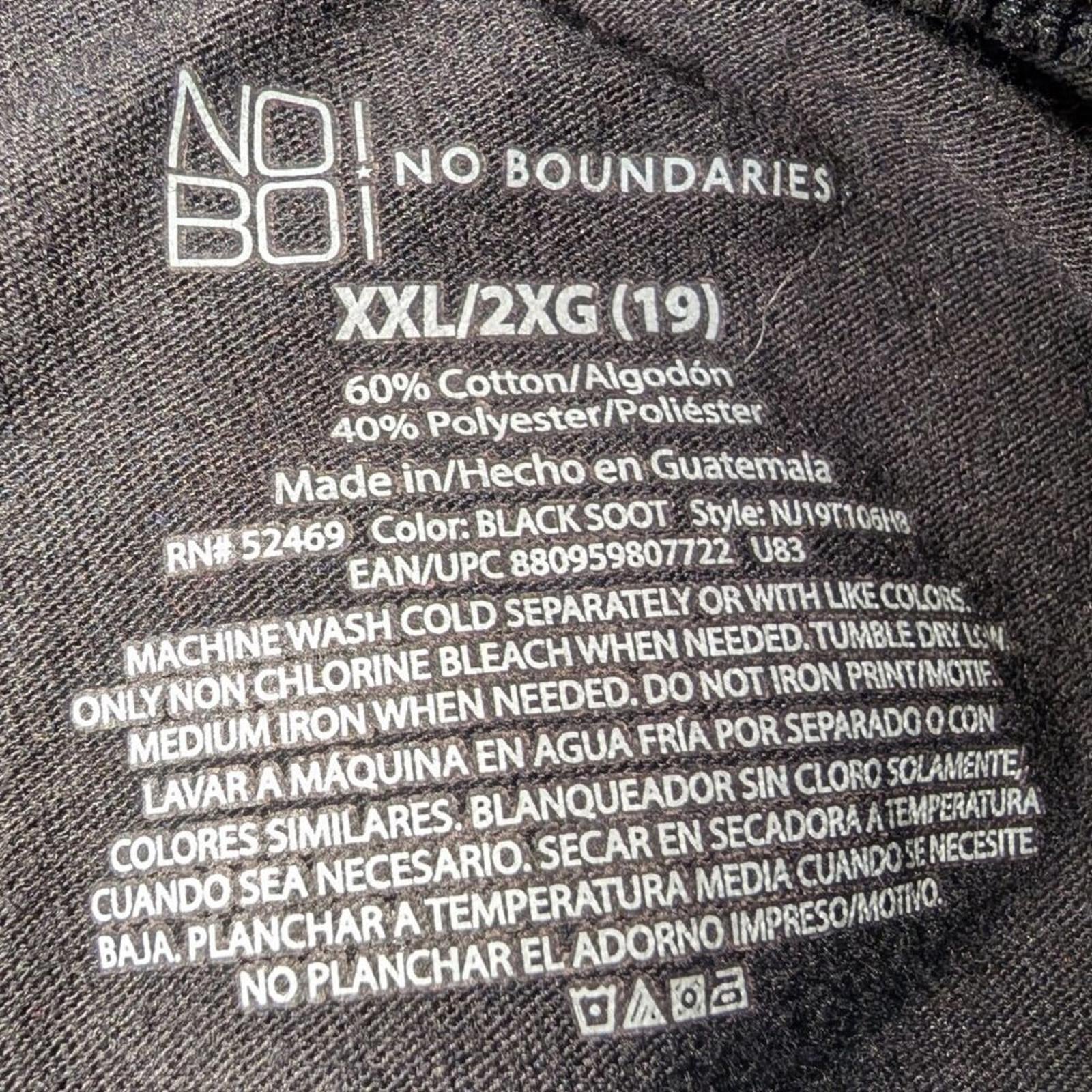 No Boundaries Women's Basic Black T-Shirt - Size XXL (2XG)