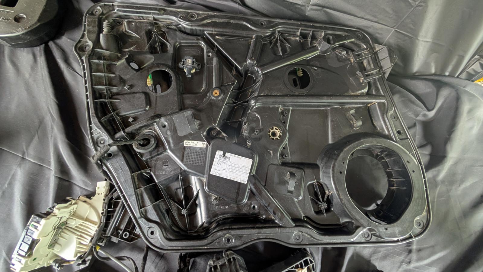 Mercedes-Benz W166/X166 Front Left Door Assembly OEM