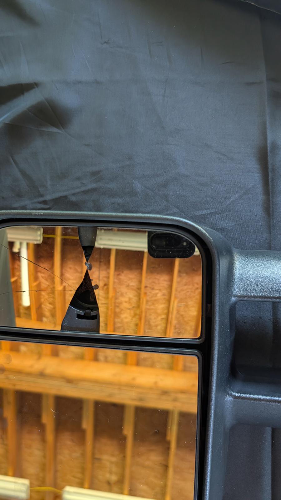 Tow-Style Power Side Mirror – Main Glass Needed Only – Small Mirror Cracked