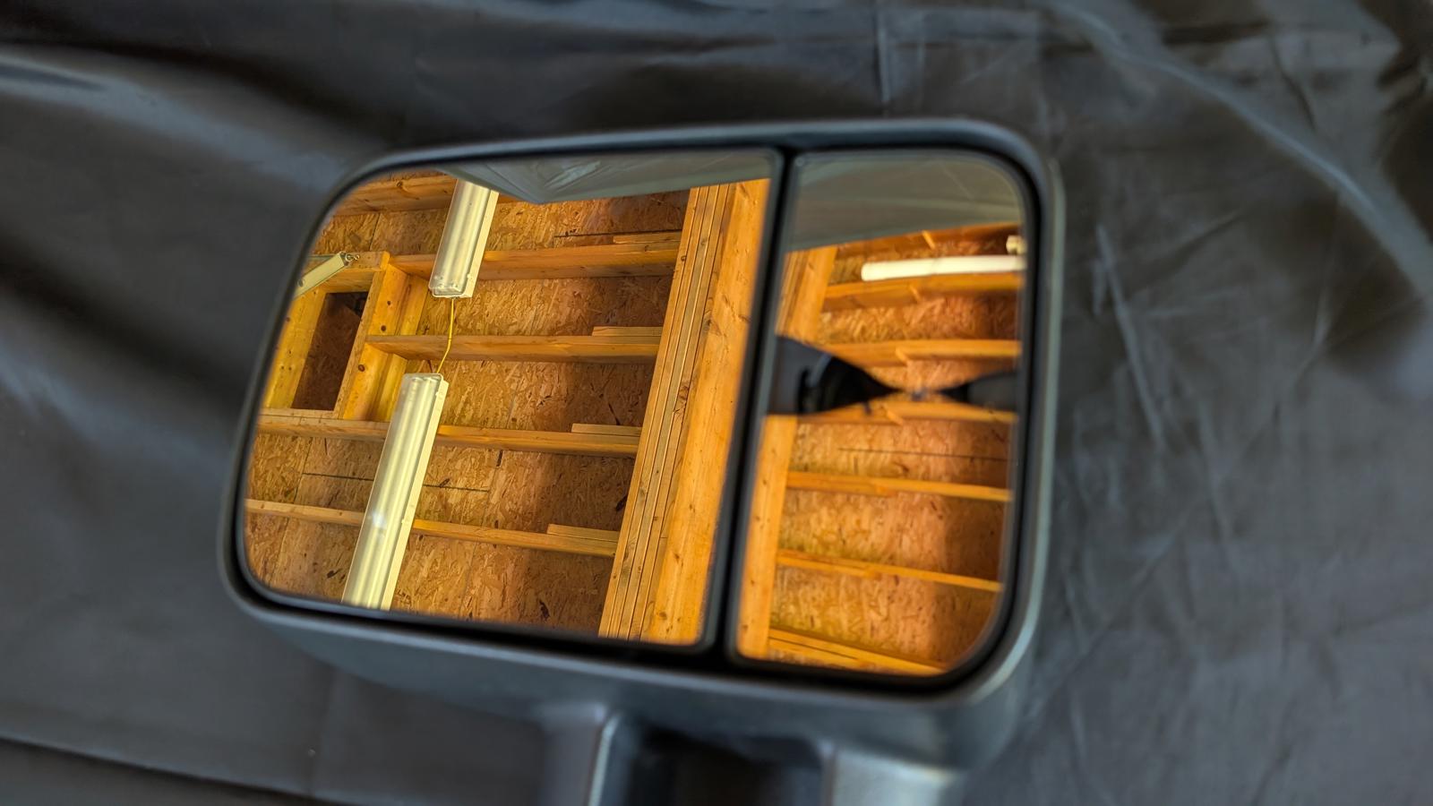 Tow-Style Power Side Mirror – Main Glass Needed Only – Small Mirror Cracked