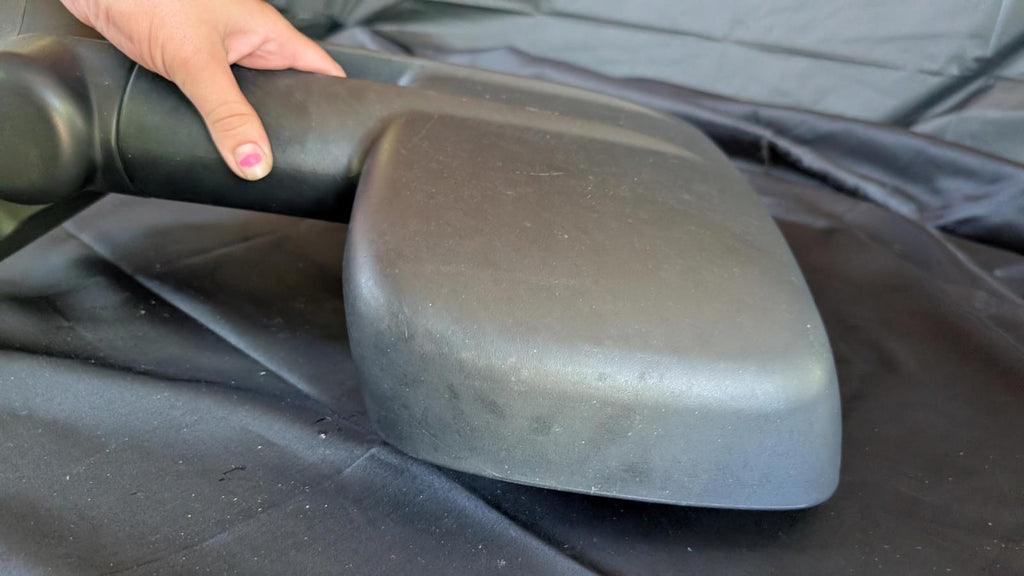 Tow-Style Power Side Mirror – Main Glass Needed Only – Small Mirror Cracked